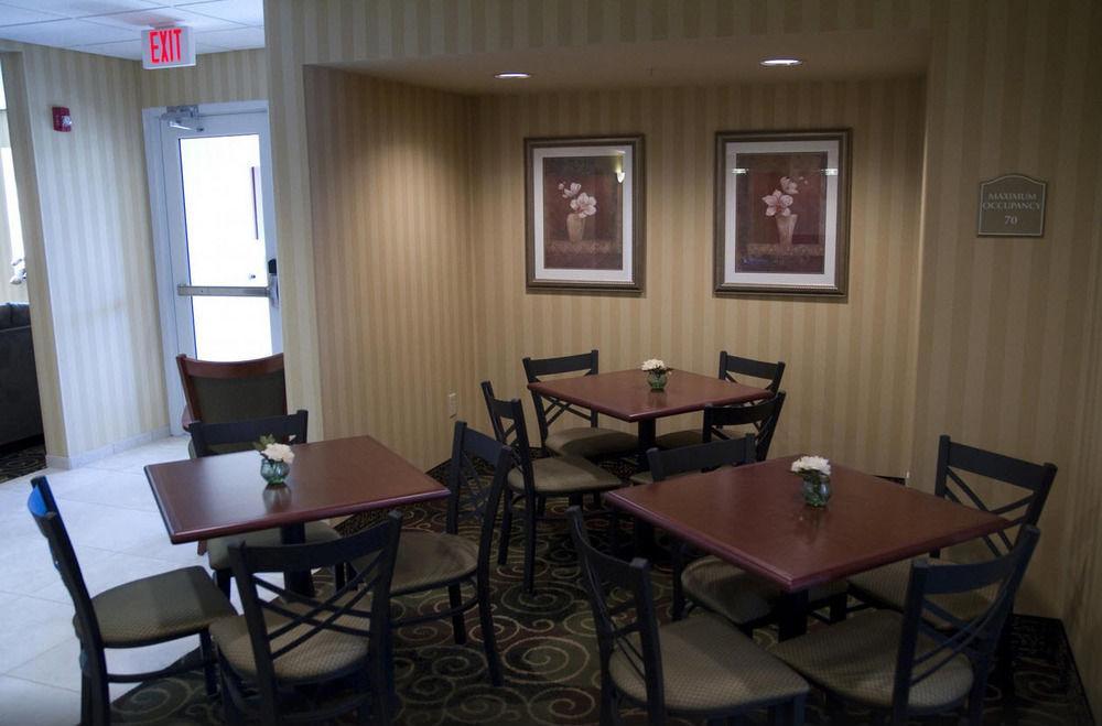 Cobblestone Inn & Suites - Vinton, Ia Exterior photo